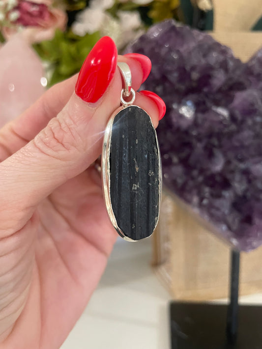 Black Tourmaline, Raw Black Tourmaline, Tourmaline Pendant, Protection Crystal, Grounding Crystal, Crystal Pendant,
