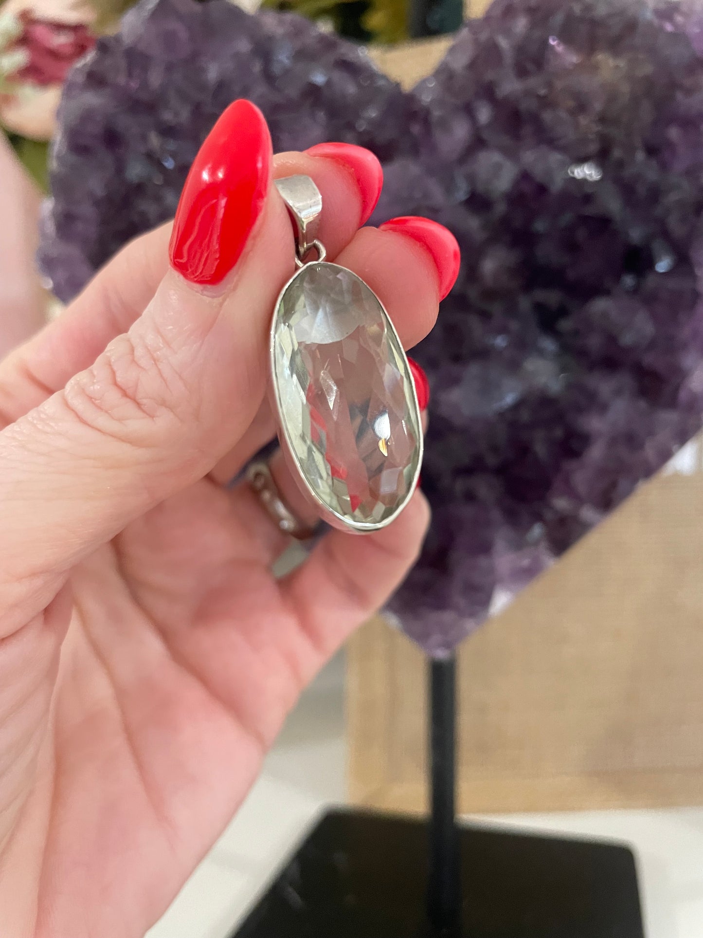 Green Amethyst Pendant, Prasiolite, Amethyst, Amethyst Pendant, Green Amethyst, Heart Chakra, Emotional Healing, Green Crystal, Faceted Pendant
